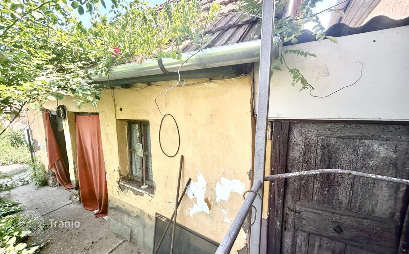 2-Bedroom House in Debrecen