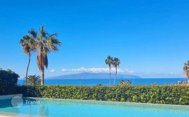 Luxury Villa with Private Pool and Sea View in Costa Adeje, Tenerife, photo 3