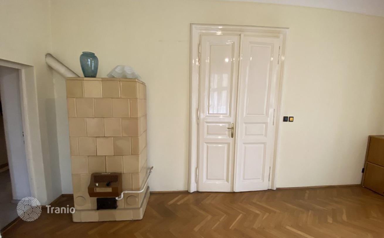 1-Bedroom Apartment in District VI, Budapest, photo 5