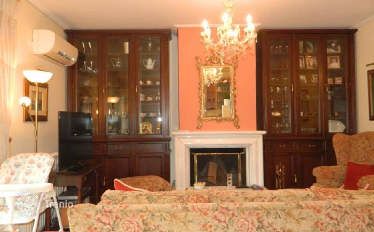 Apartment with Fireplace in Marousi, Athens, photo 2