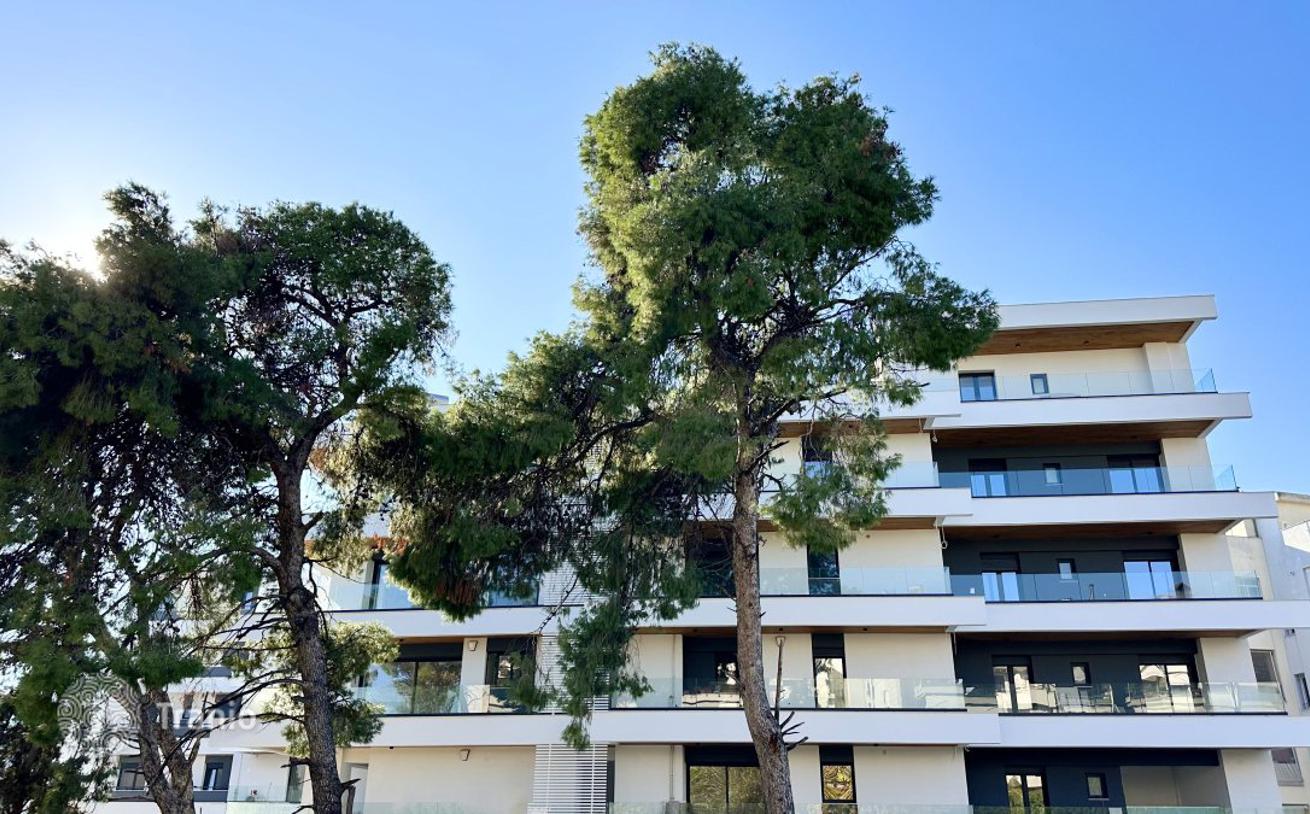 3-Bedroom Apartment with Balconies in Agios Ioannis, Thessaloniki