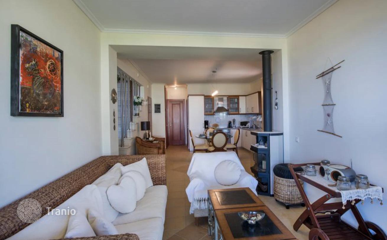 2-Bedroom House with Pool and Garden in Afitos, Kassandra, photo 4
