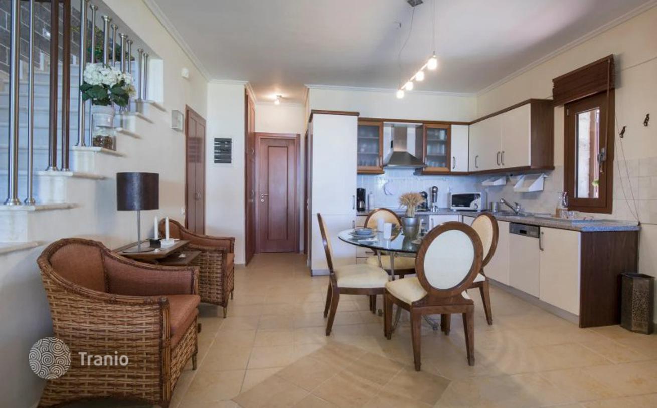 2-Bedroom House with Pool and Garden in Afitos, Kassandra, photo 5