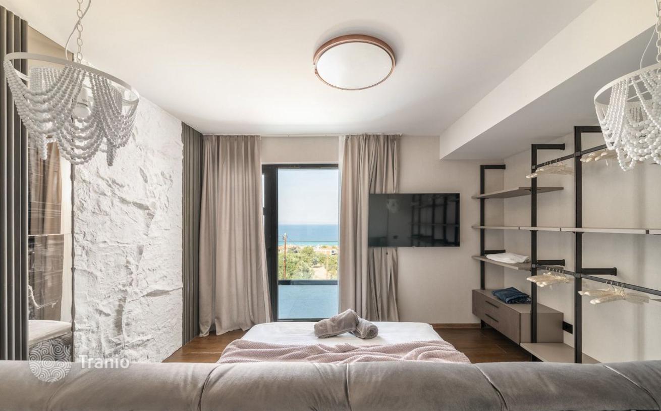 5-комнатная вилла 220 м² в Полихроно, Греция, фото 2