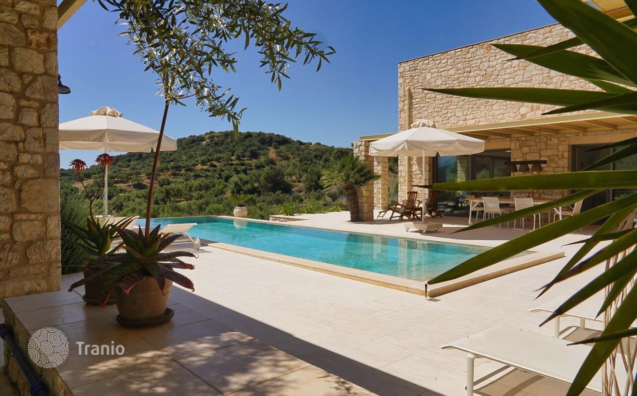 3-Bedroom Villa with Guest House, Private Pool and Sea View on the Peloponnese
