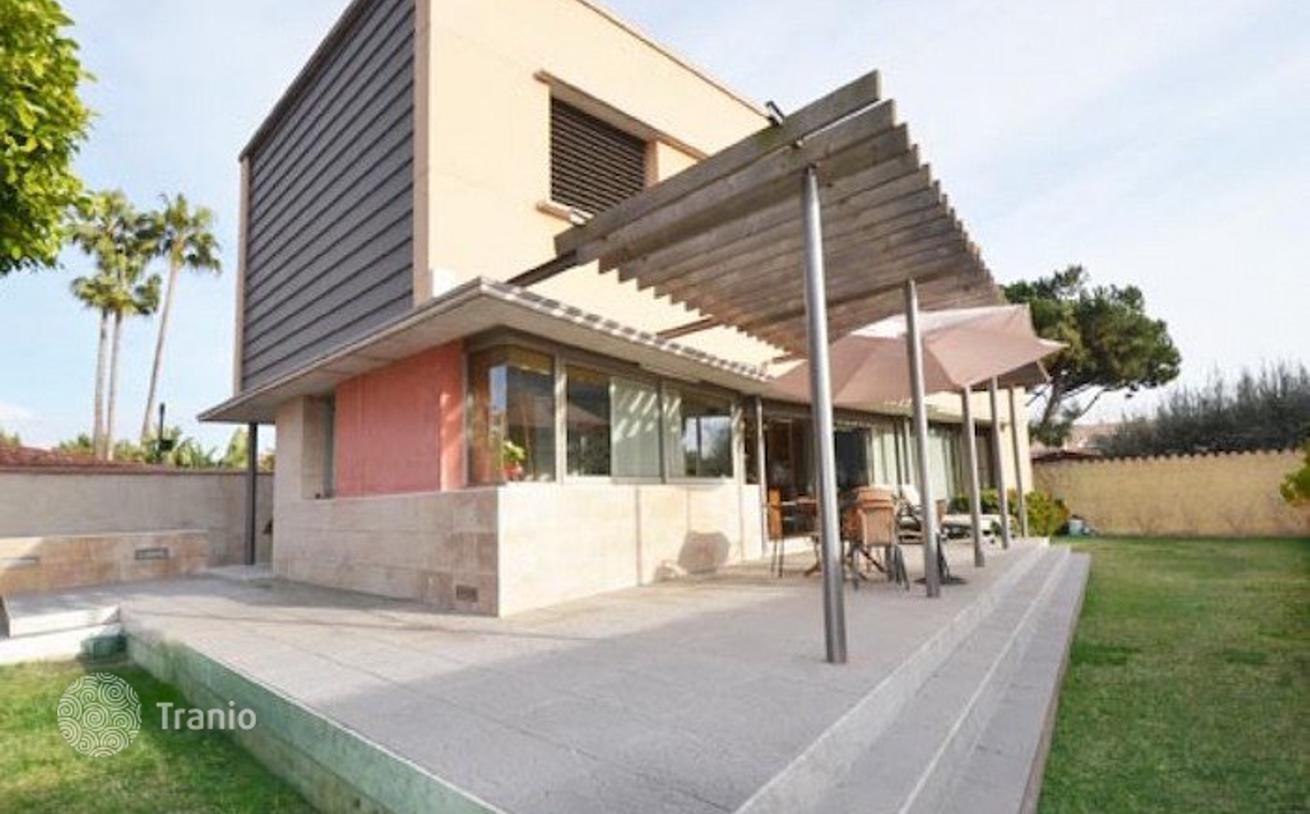 3-Bedroom House with Terrace in Vilassar de Mar, photo 2