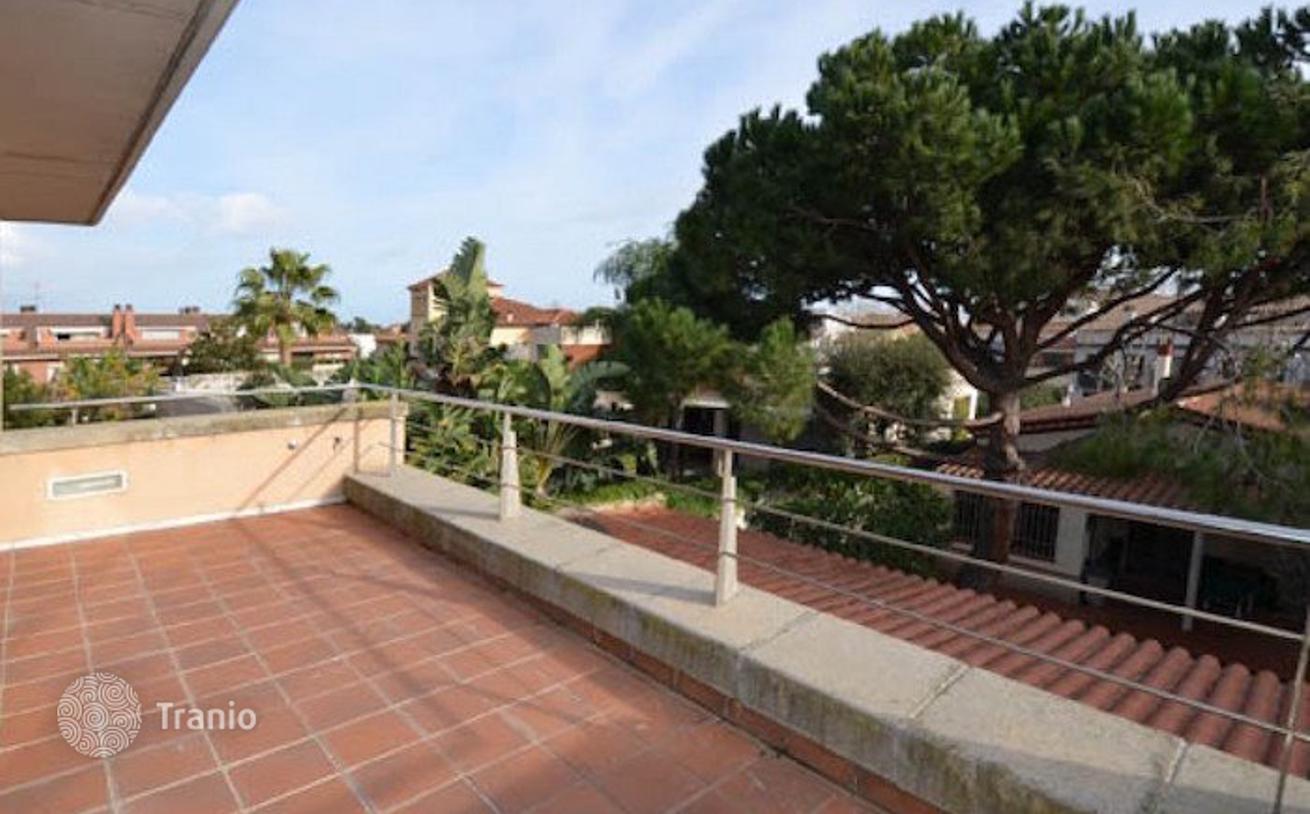 3-Bedroom House with Terrace in Vilassar de Mar, photo 5