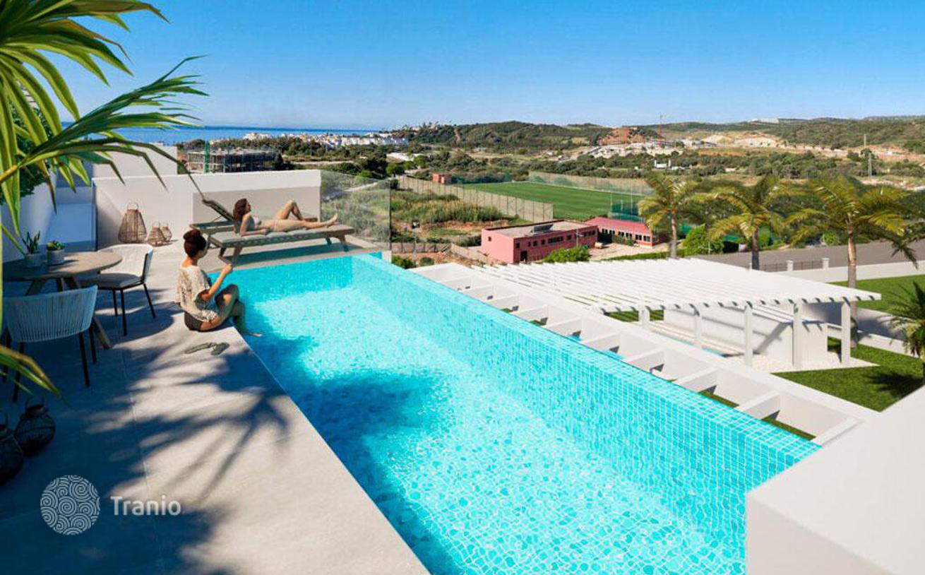 Apartments with Large Terraces in Arroyo de Enmedio, photo 4