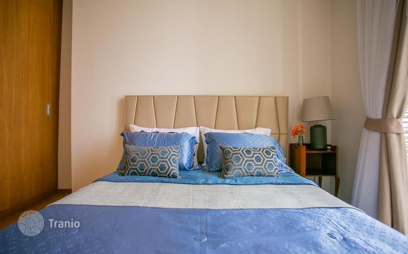 2-Bedroom Condo in Khlong Toei, Bangkok, photo 4