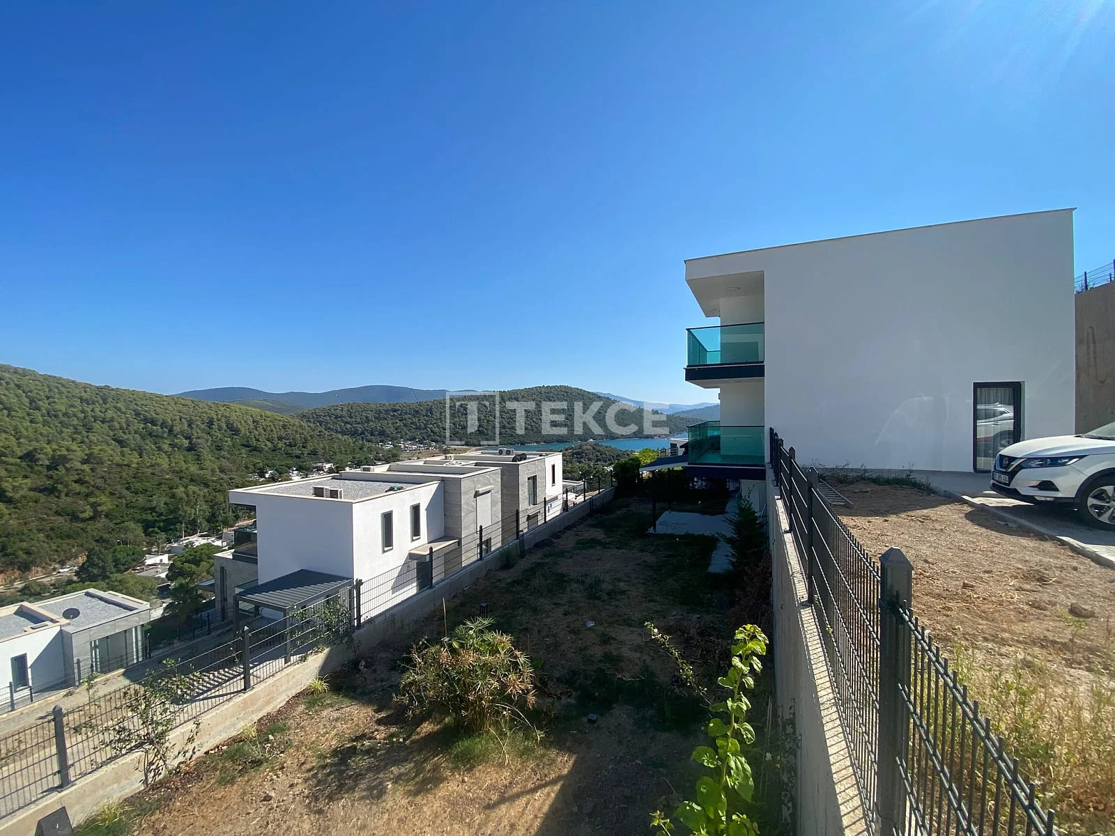 2-Bedroom Apartment with Sea View in Milas, Turkey, photo 4
