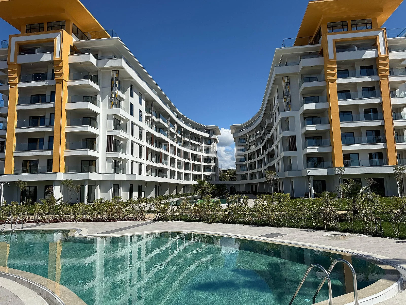 1-Bedroom Apartment with Sea and Mountain Views in Alanya, photo 5
