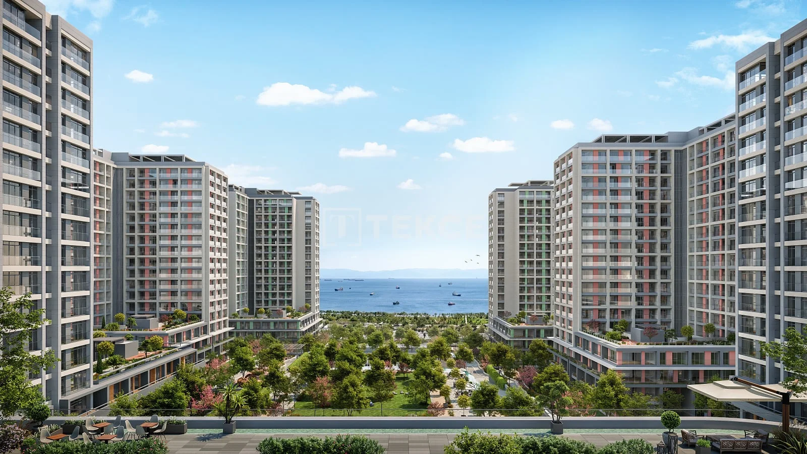 3-Bedroom Apartment with Sea and Forest Views in Kartal, Istanbul