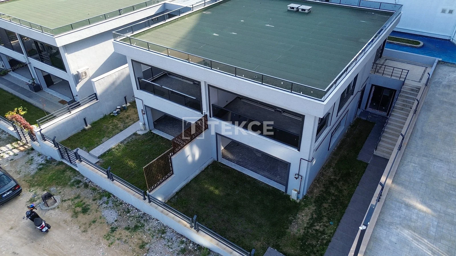 3-Bedroom Villa with Sea View in Cinarcik, Turkey, photo 2