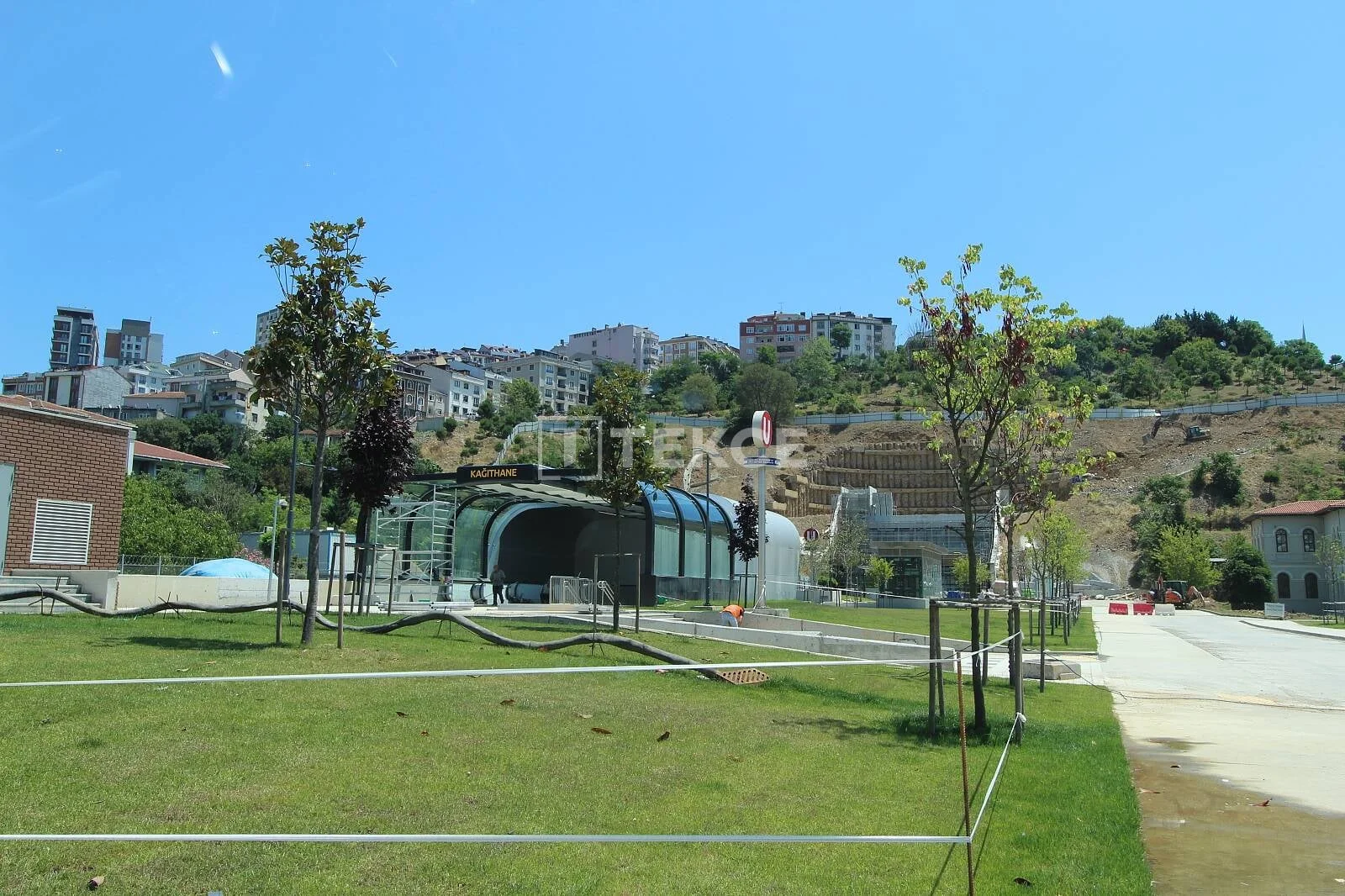 3-Bedroom Apartment with Lake and City Views in Kagithane, Istanbul, photo 3