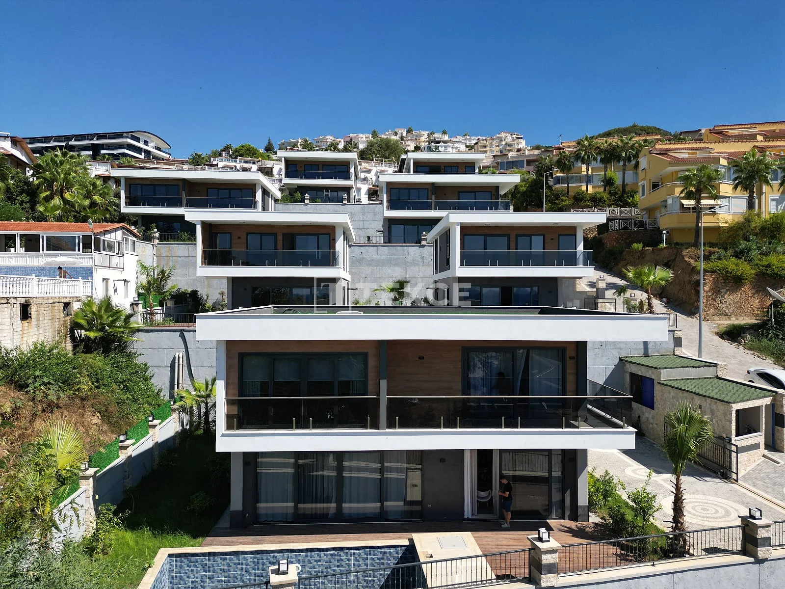 4-Bedroom Villa with Private Pool and Sea View in Kargicak, Alanya