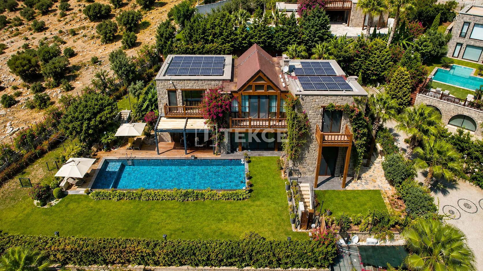 5-Bedroom Villa with Private Pool and Garden in Bodrum, photo 4