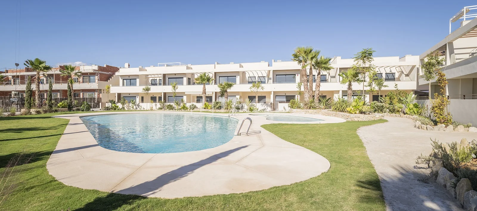 2-Bedroom Penthouse and Apartment with Sea View in Torrevieja, photo 4