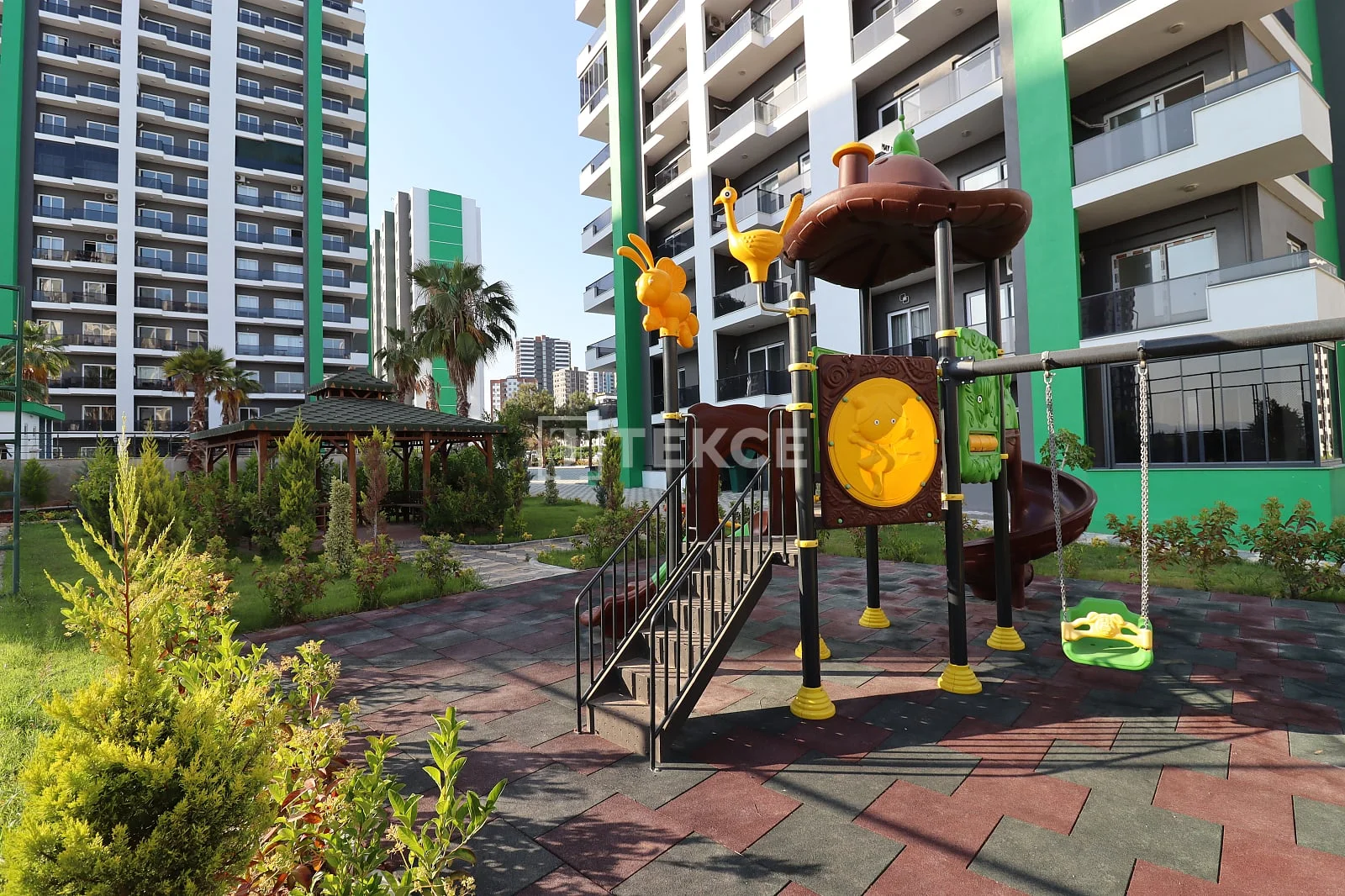 1-Bedroom Apartment with Sea and City Views in Mersin, photo 5