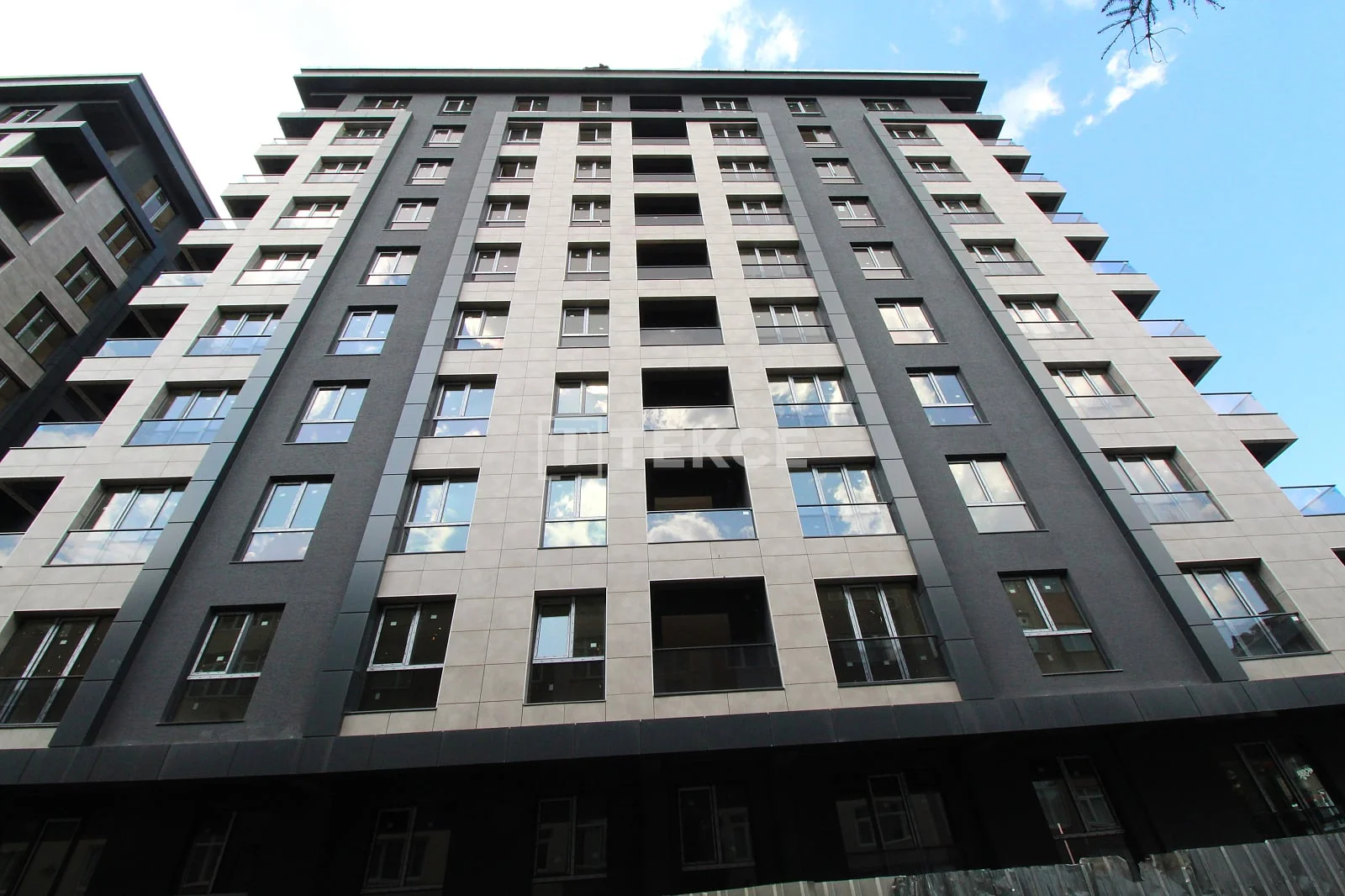 3-Bedroom Apartment with Forest View in Eyup, Istanbul, photo 3