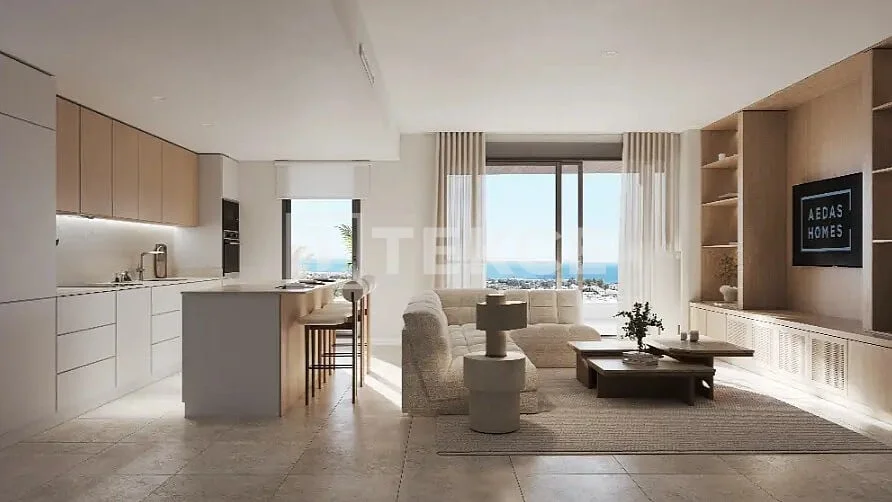 3-Bedroom Apartment with Sea and Mountain Views in Estepona, photo 4