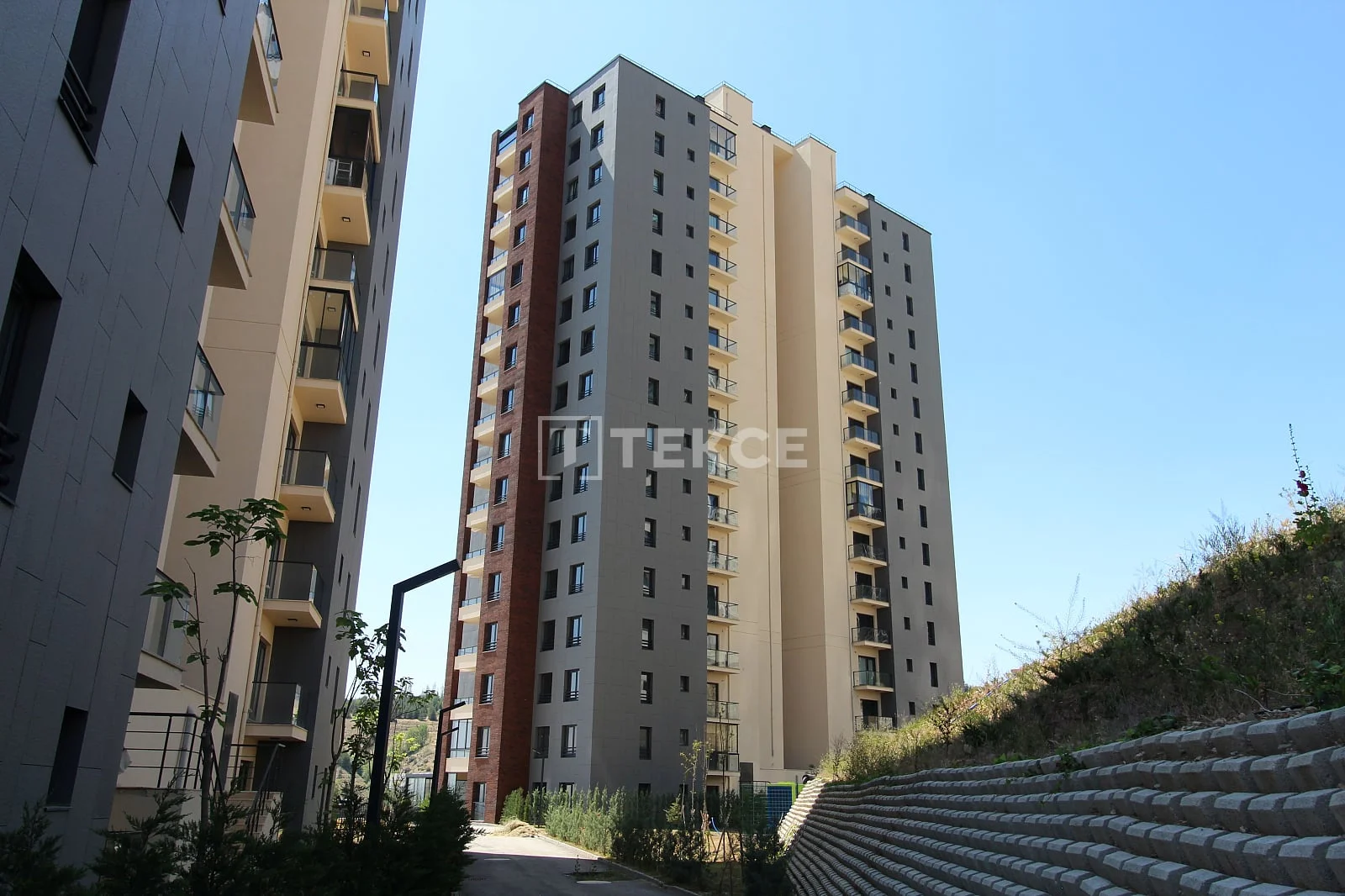 1-Bedroom Apartment with Lake View in Cankaya, Ankara, photo 5