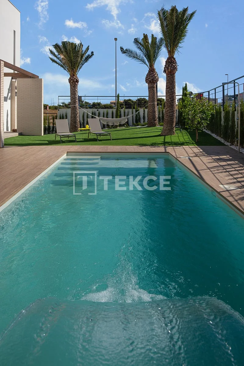 4-Bedroom Villa with Private Pool in Orihuela, Spain, photo 4