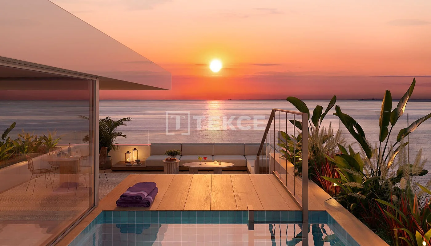 2-Bedroom Beachfront Apartment with Sea View in Platja d'Aro