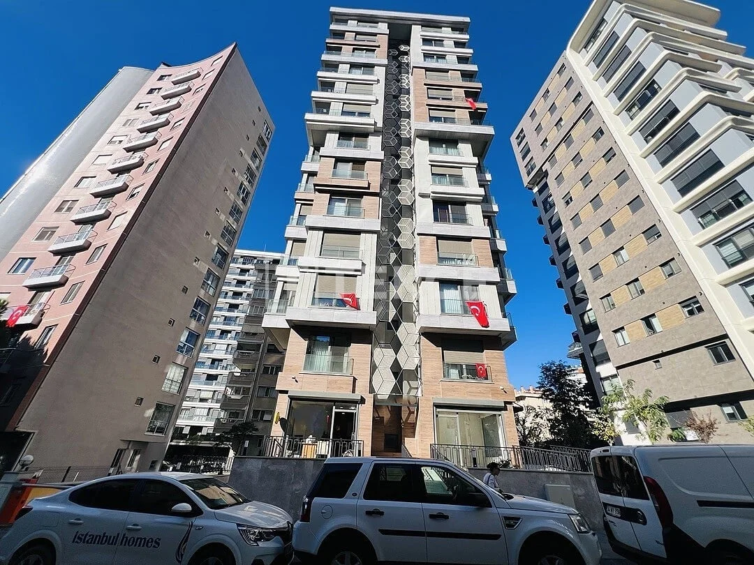 5-Bedroom Duplex Apartment with Sea and City Views in Kadikoy, Istanbul, photo 2