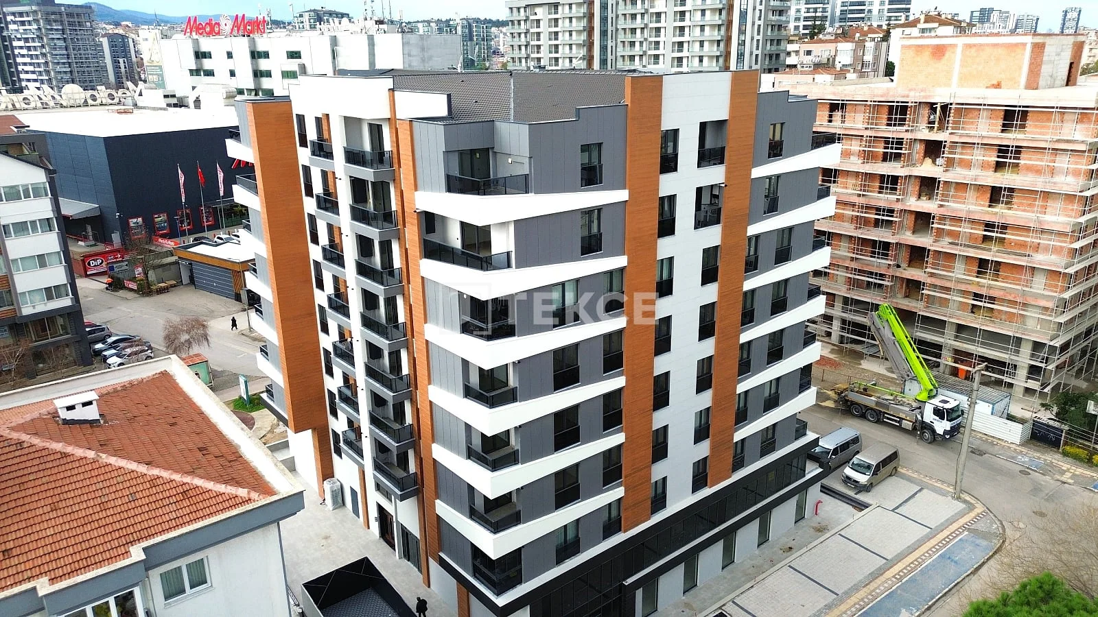 3-Bedroom Apartment with City View in Nilüfer, Bursa