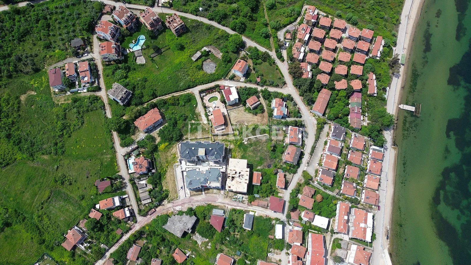 1-Bedroom Apartment 500 m from the Beach in Cinaircik, photo 4