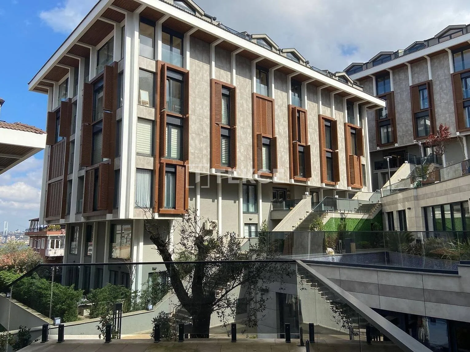3-Bedroom Apartment with Bosphorus View in Uskudar, Istanbul, photo 2
