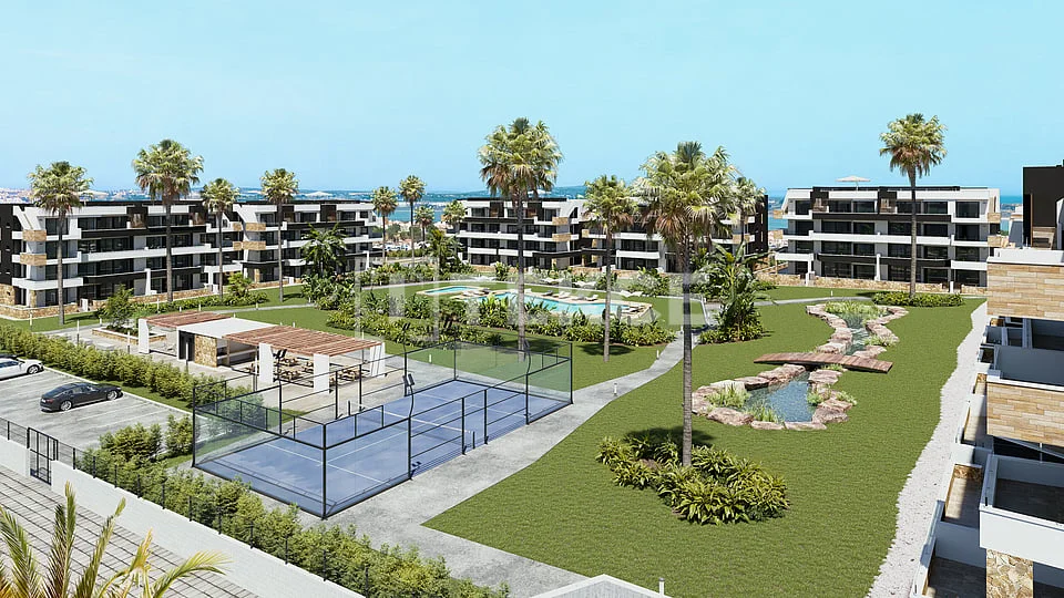 2-Bedroom Penthouse with Terrace in Torrevieja, photo 3