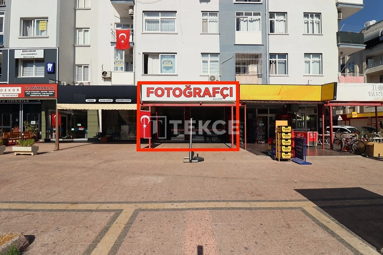 Commercial Shop 350 m² in Mersin City Center