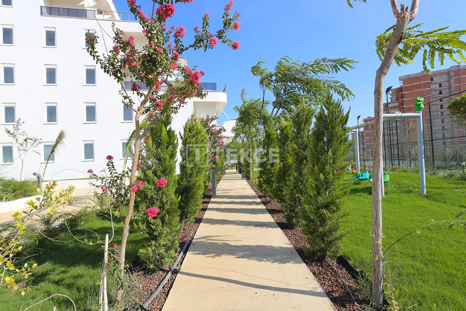 1-Bedroom Apartment with City and Nature Views in Aksu, Antalya, photo 3
