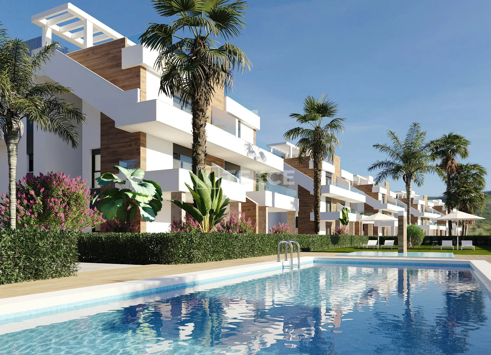 2-Bedroom Apartment with Private Garden in Fuente Álamo