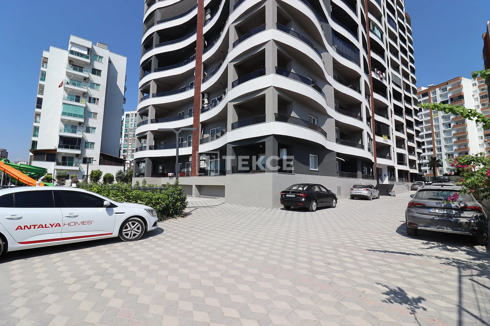 2-Bedroom Apartment with Sea View in Mersin, Turkey, photo 4