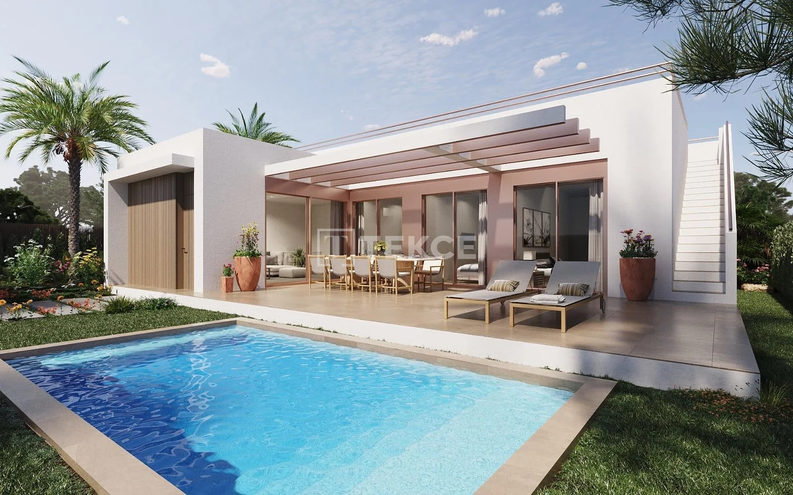4-Bedroom Villa with Private Pool and Garden in Alicante