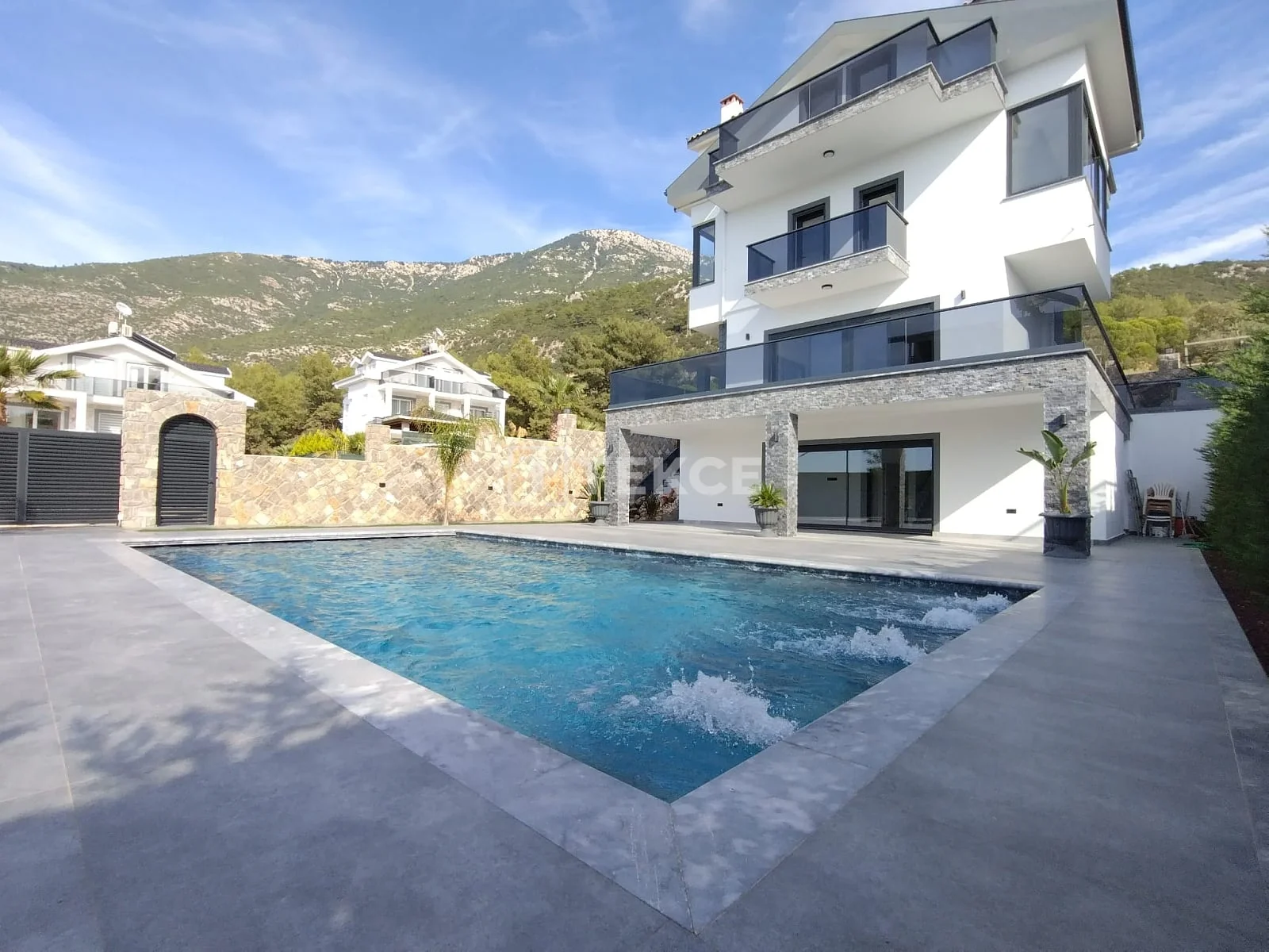 4-Bedroom Villa with Private Pool in Fethiye, photo 4