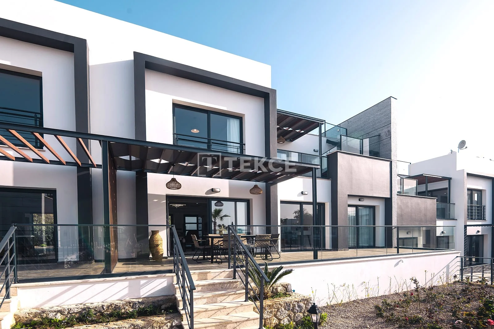 2-Bedroom Penthouse with Sea View in Kyrenia, Cyprus, photo 2