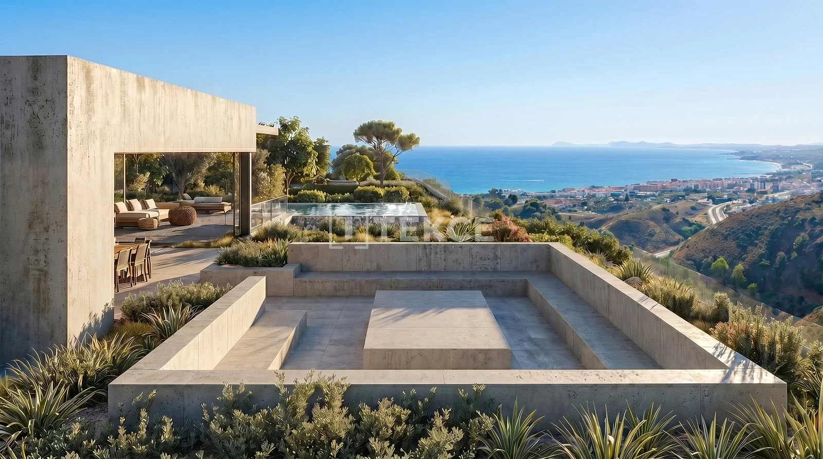4-Bedroom Villa with Private Pool and Sea View in Marbella, photo 2