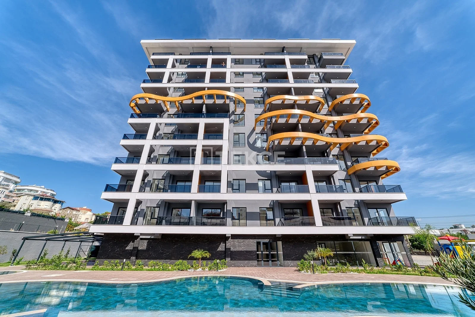 1-Bedroom Penthouse and Apartment with Sea View in Avsallar, Alanya, photo 2