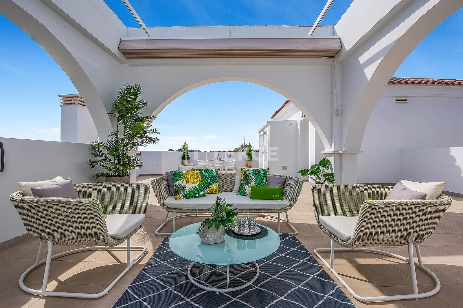 3-Bedroom Apartment with Garden in Rojales, photo 5