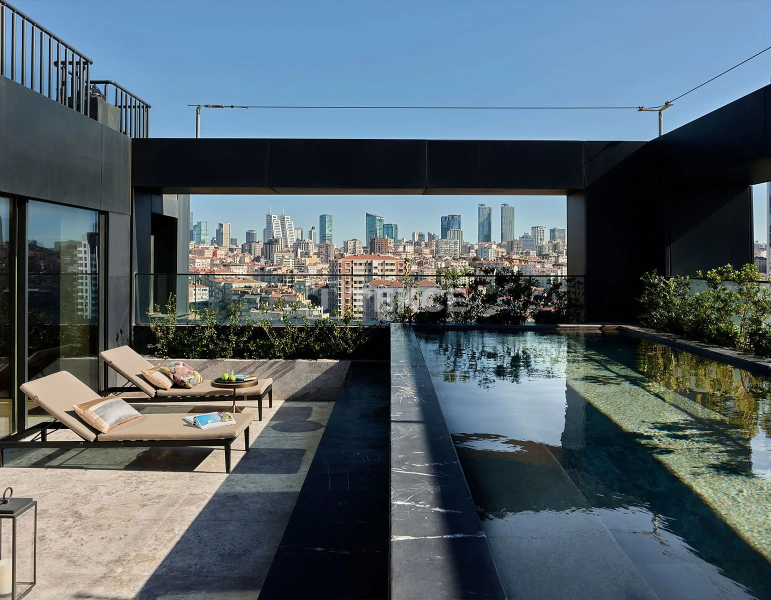 4-Bedroom Apartment with Private Pool and Bosphorus View in Sisli, Istanbul