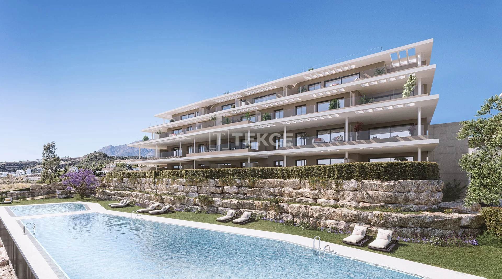 3-Bedroom Apartment with Sea View in Estepona, Costa del Sol, photo 5