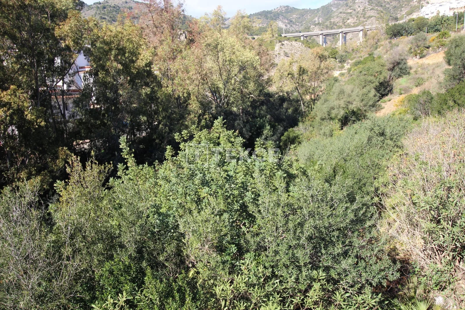 415 m² Land Plot with Sea View in Benalmadena, photo 3