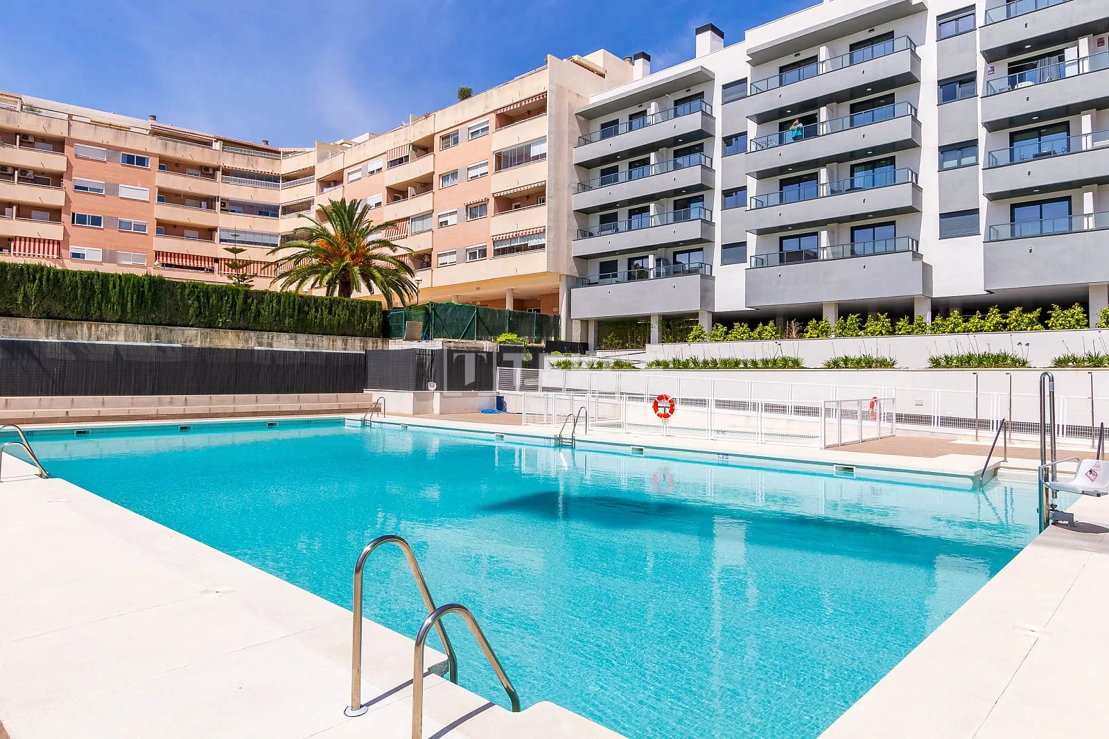 3-Bedroom Penthouse with Roof Terrace in Mijas, photo 4