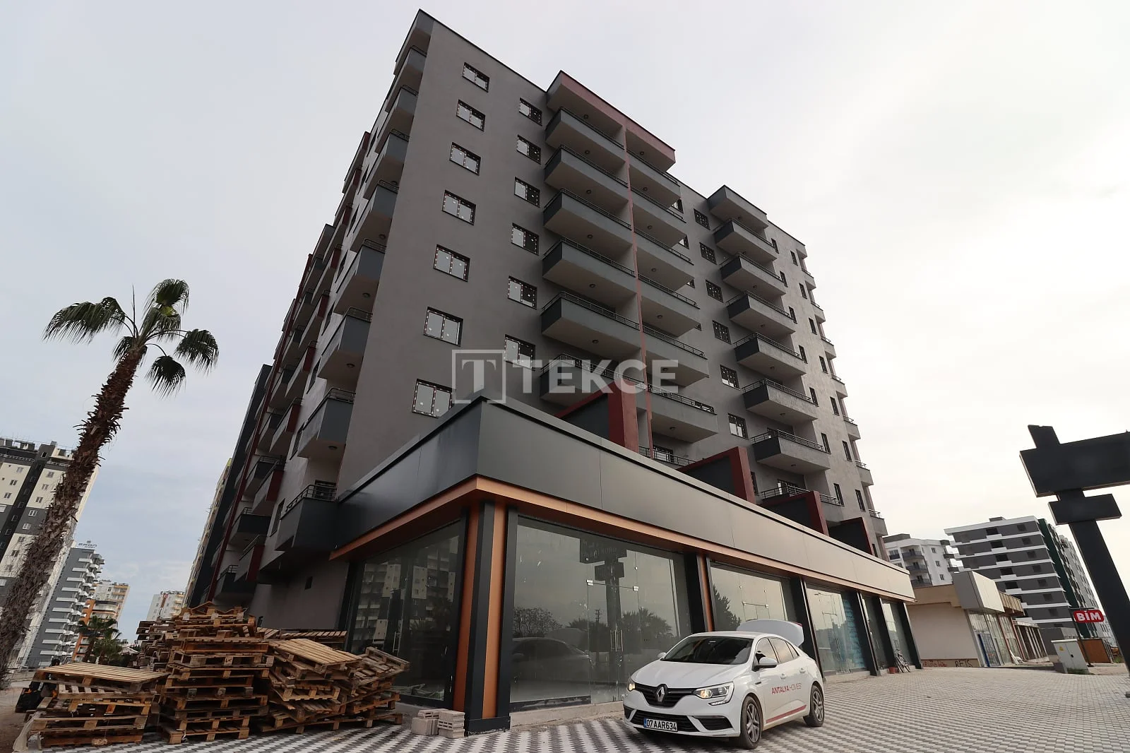 3-Bedroom Apartment with Sea View in Mersin, Turkey