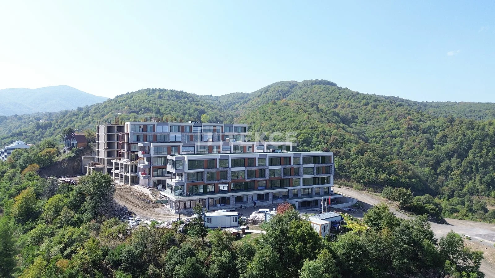 1-Bedroom Apartment with Sea View in Yalova