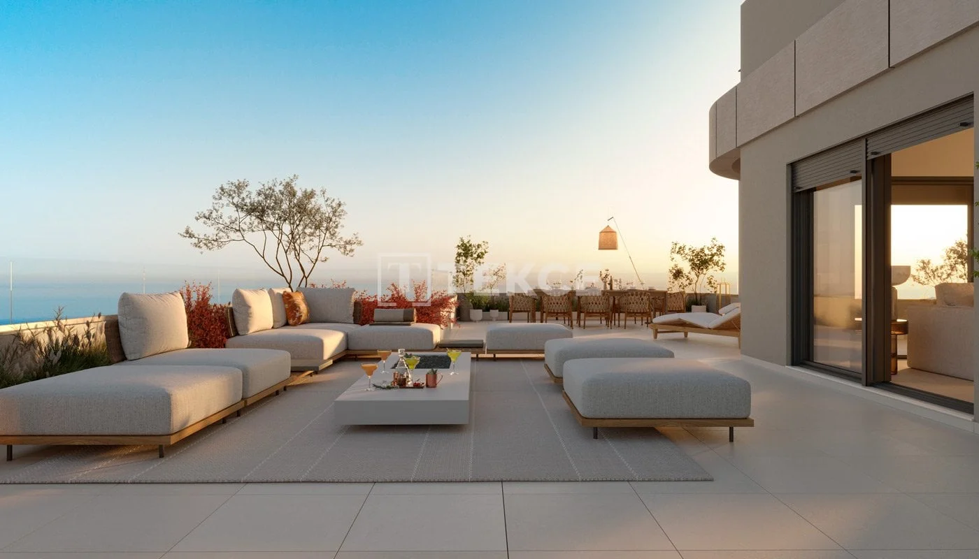4-Bedroom Apartment with Sea View in Torremolinos, photo 3