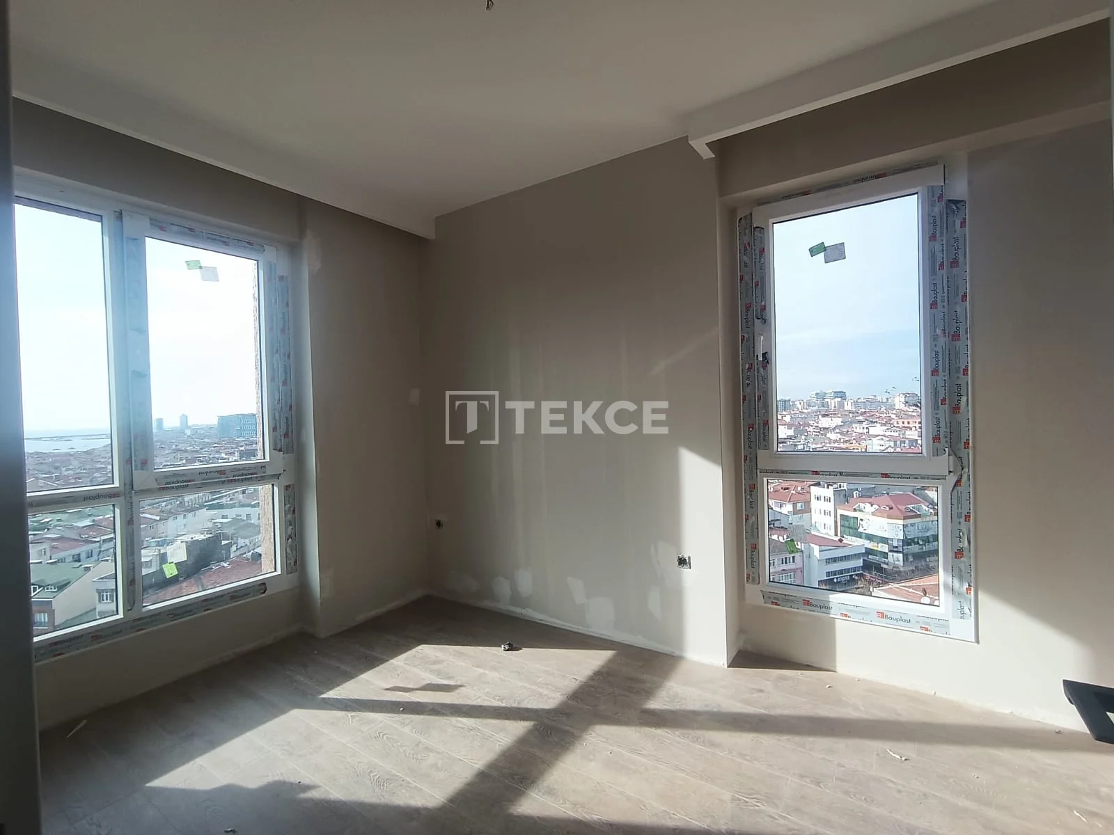 3-Bedroom Apartment with Sea and City Views in Zeytinburnu, Istanbul, photo 5